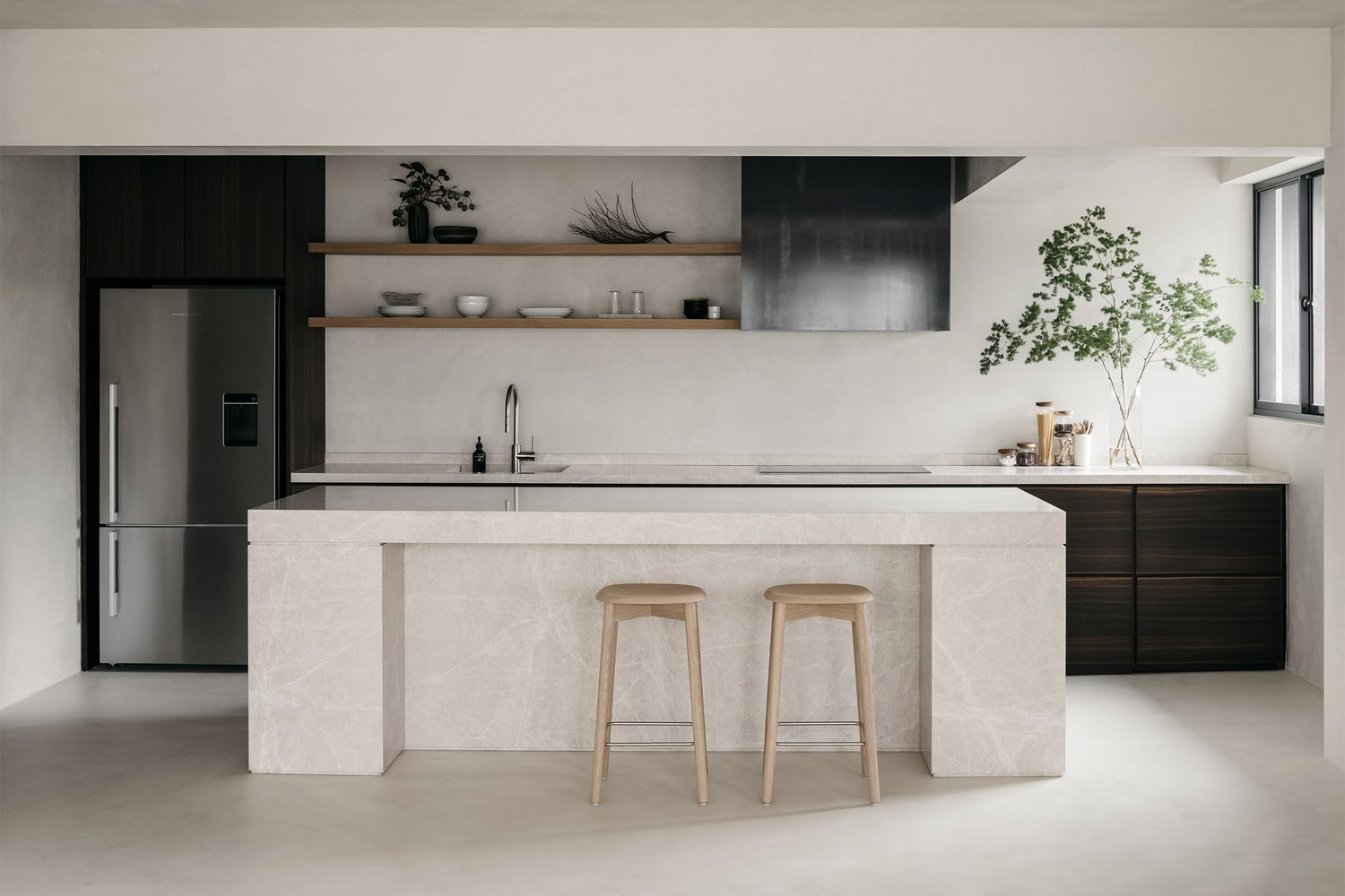 căn hộ phong cách wabi sabi tiện nghi