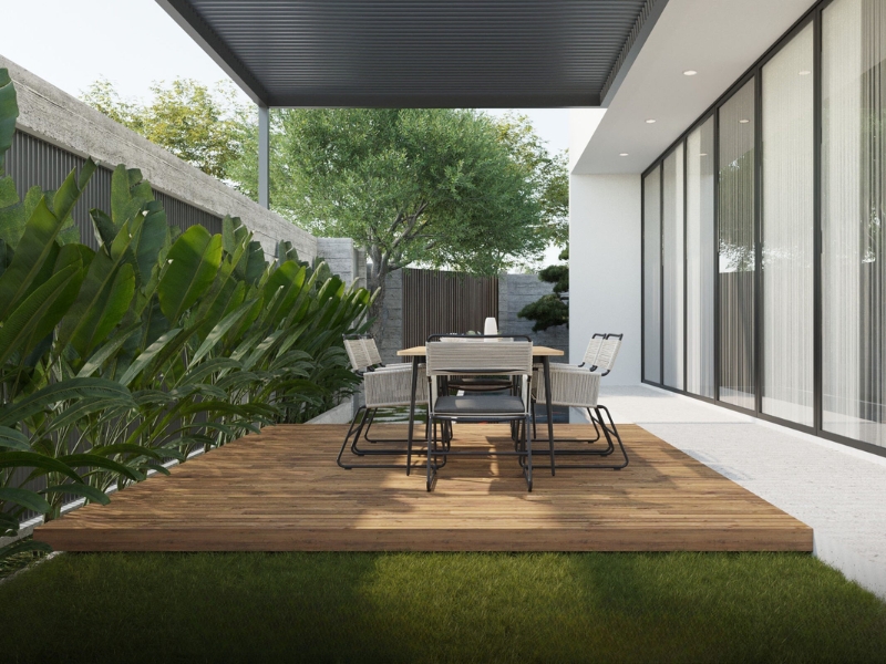 sân vườn bên hông nhà