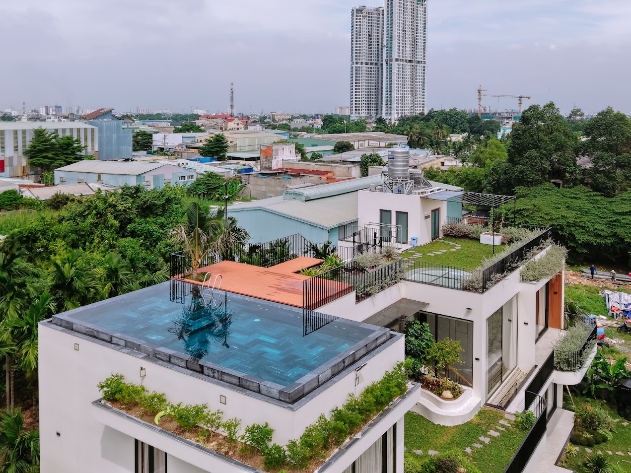 chống thấm hồ bơi